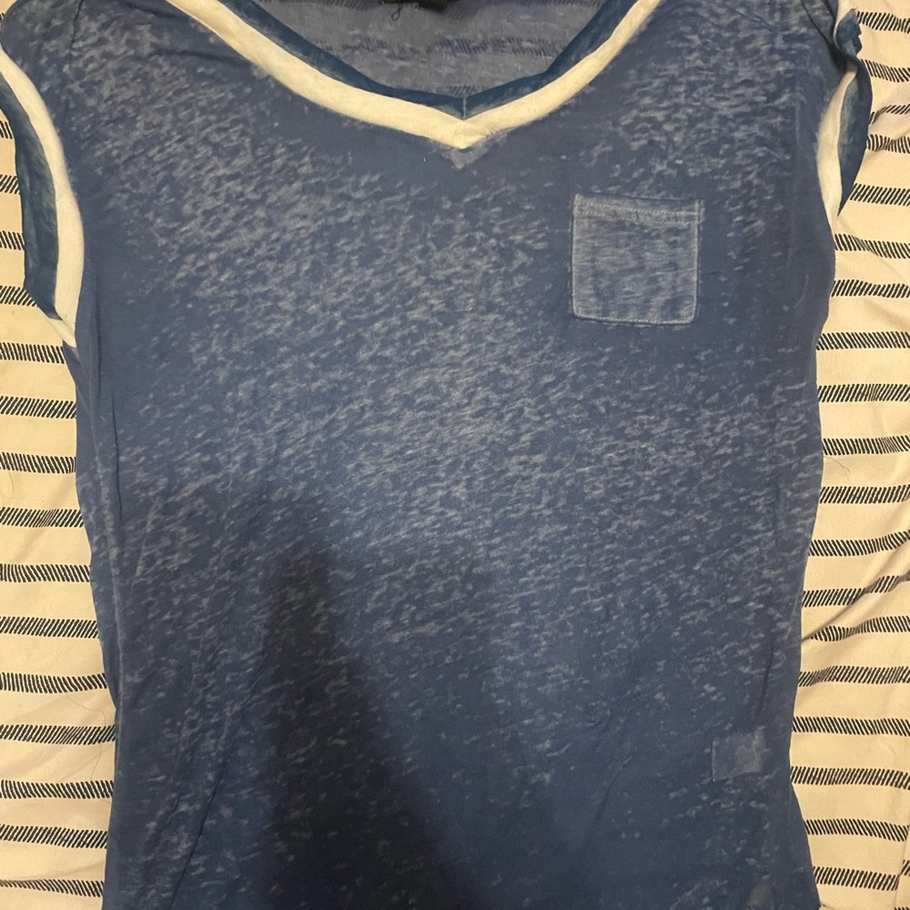 ladies light short sleeve shirt